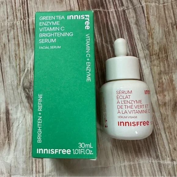 Innisfree Green Tea Enzyme Vitamin C Brightening Serum - Picture 2 of 12